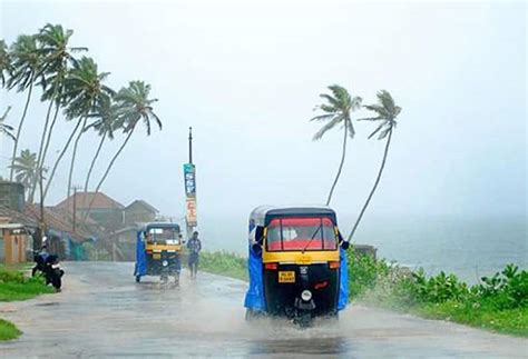 Kerala To Receive Heavy Rainfall Imd Issues Red Alert In 3 Districts