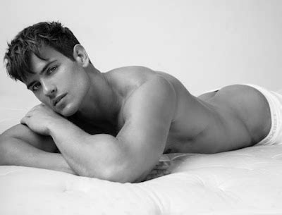Alex Sewall Naked For The Beautiful Men