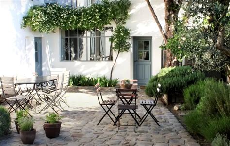 French Garden Ideas - GardenProfy