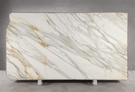 Calacatta Borghini Marble Honed Slab Block