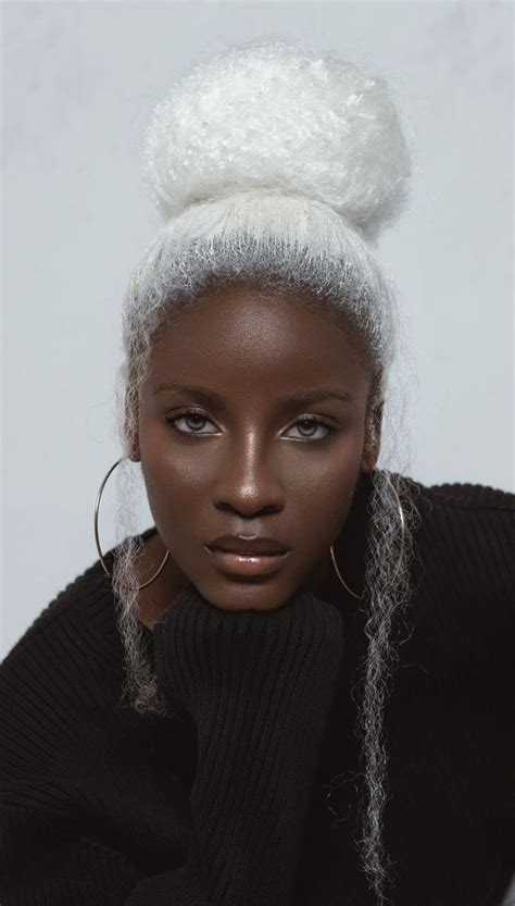 Devenir blonde sur cheveux crépus frisés naturels NYBeauty Care in 2024 Natural hair