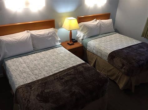 Chateau Valley Forge Suites Prices And Hotel Reviews Norristown Pa