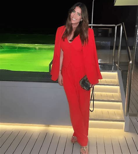 Lisa Snowdon Shows Off Her Ageless Figure In A Teeny Bikini For Her