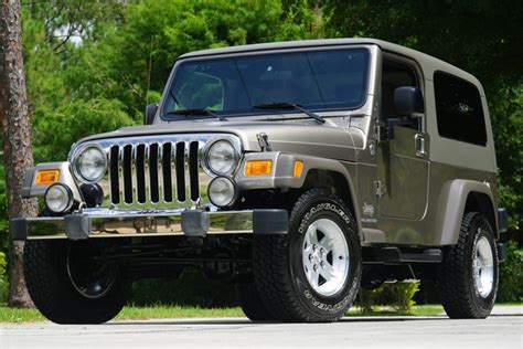 No Reserve 3 300 Mile 2006 Jeep Wrangler Unlimited 6 Speed For Sale On Bat Auctions Sold For