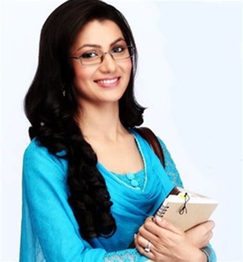 Pragya Kumkum Bhagya Sriti Jha Fondo De Pantalla Hd 1045x1130