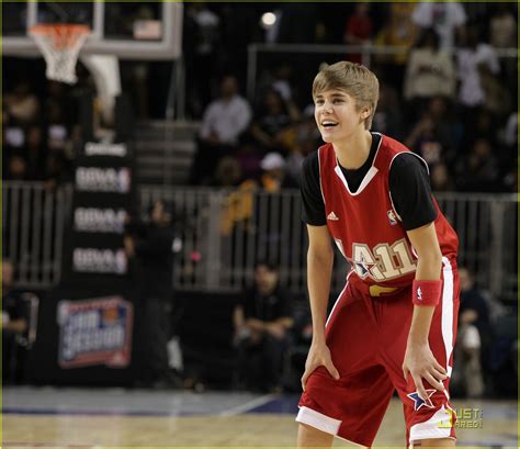 Justin Bieber Nba All Star Celebrity Game Photo 405493 Photo