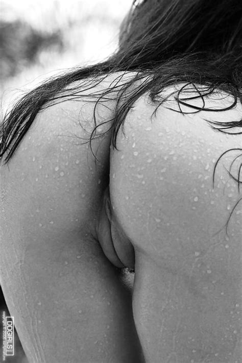 Erotic Porn Art Porn Charme et Erotic en noir et blanc classé X