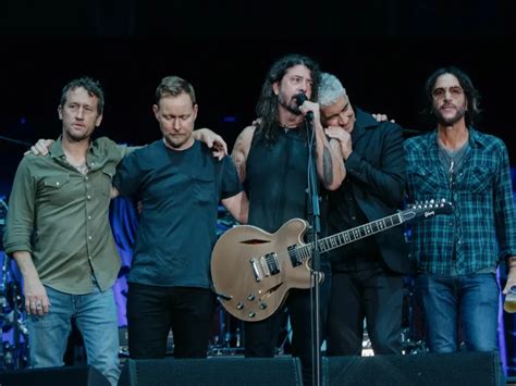 Foo Fighters Announce New Album Reveal First Single Rescued Pop