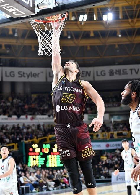 Kbl 4강 Po 리뷰 ‘마레이 이재도 원투펀치 폭발 Lg Kt 제압 4강 Po 7연패 탈출