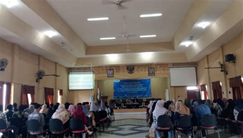 Pelantikan Hmp Pgsd Kemas Dengan Simposium Pendidikan Media Retorika