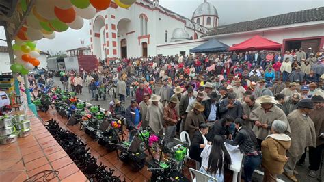 Ind Genas Y Campesinos Del Cesar Magdalena Y Santander Recibieron M S