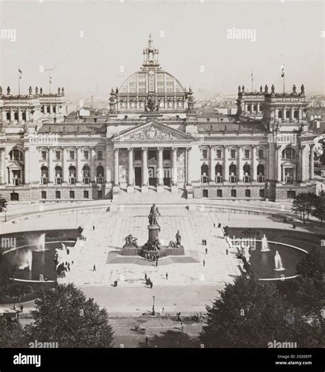 Photo D Poque Du Vieux Berlin Le Nouveau B Timent Reichstag Salle De