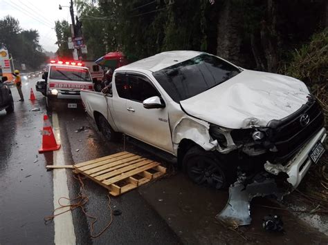 Nuestro Diario On Twitter Accidentevial 💥🛻 Dos Personas Resultaron Heridas Después Que El