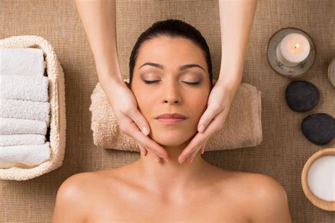 Spa Facial Massage