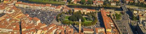 Pratoturismo Piazza Mercatale Di Prato Storia E Tesori Nel Cuore