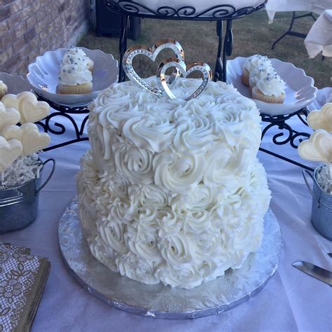 White Rosette Wedding Cake Cake Rosette Cake Wedding Wedding Cakes