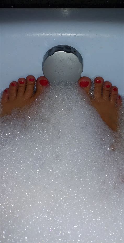My Sexy Feet Red Nails Nude Pics XHamster