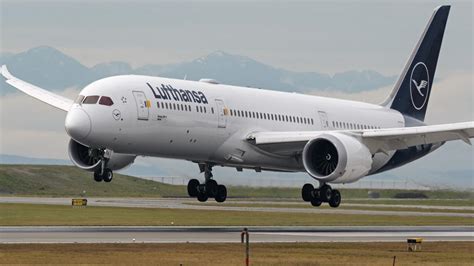 Taxe Sur Les Billets Lufthansa Envisage Dannuler Des Vols