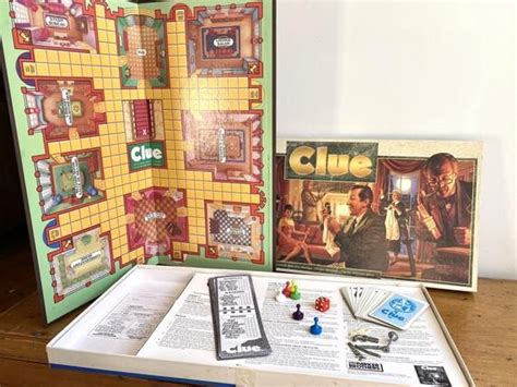 Vintage Clue Game 1980s Etsy Clue Games Vintage Games Games