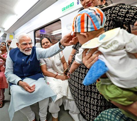 Prime Minister Narendra Modi Travels Via Metro