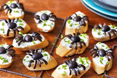 7 Healthy Halloween Treats For Kids | HelloFresh Magazine