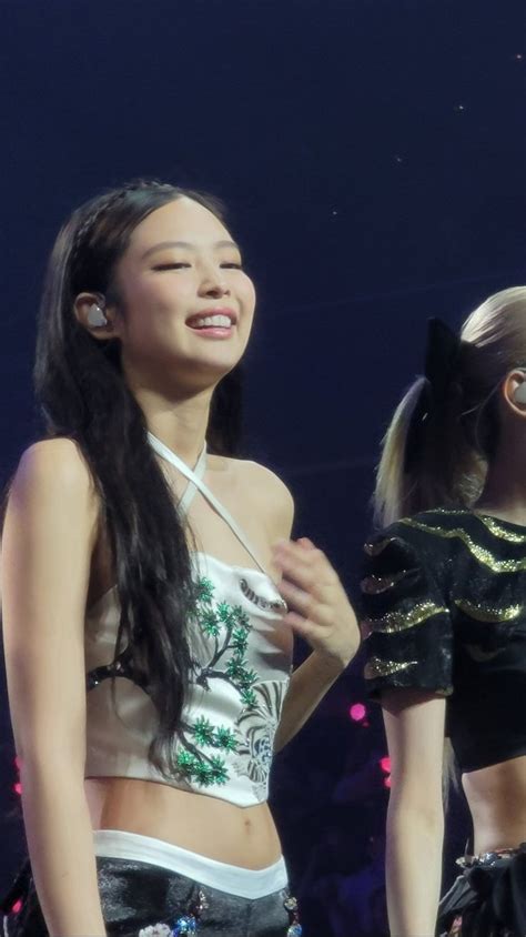 Jennie Born Pink World Tour In Chicago Day Blackpink Photos