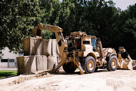 With 1000 Hmee High Speed Backhoes In Service Jcb Us Army