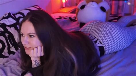 OLESYALIBERMAN This Is What Russian Sounds Like And Looks Twitch Nude