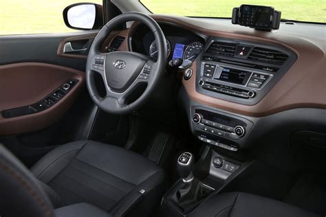 Хендай ай 20 (2017-2018) - фото, цена, характеристики нового Hyundai i20 II