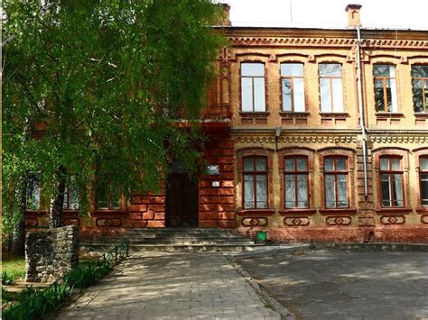 НВК "Балтська ЗОШ І-ІІІ ст. №1 ім. О.Гончара-ліцей"