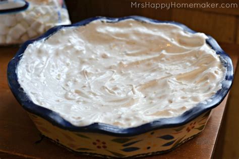 Strawberry Marshmallow Pie With Meringue Crust So Good