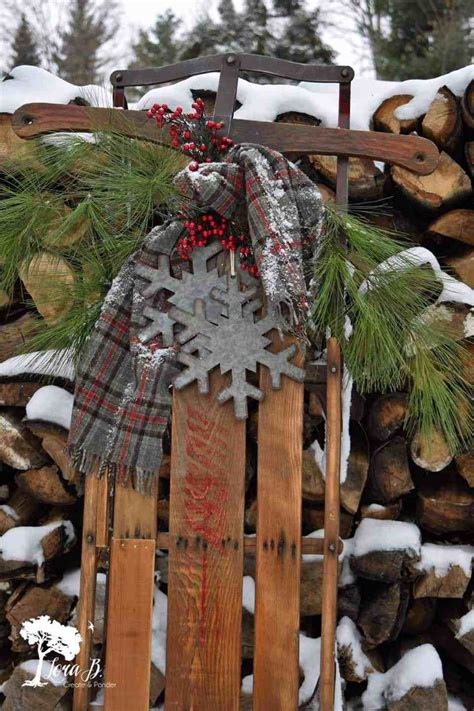 Creative Ways To Decorate A Vintage Sled Christmas Sled Decoration