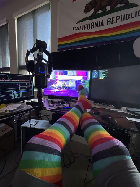 Rainbow Femboi Stockings Linux Is Now Gay Its Canon R Linuxmemes