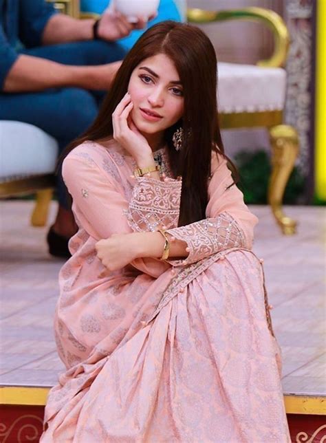 Beautiful Actress Kinza Hashmi Dress Design Ideas Kinaza Hashmi