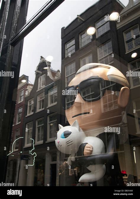 Cartoon character karl lagerfeld in hi-res stock photography and images ...