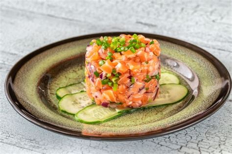 Тартар из форели – простой и вкусный рецепт, как приготовить пошагово
