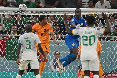 Catar anuncia primeira apreensão de drogas da Copa do Mundo Esportes