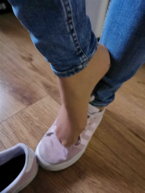 German Novice Feet XXX Porn Album 410953