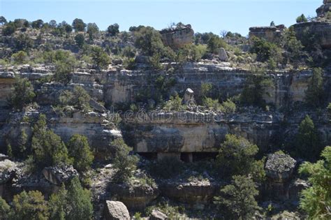 Walnut Canyon National Monument Cliffside Dwelling Sinagua Indians
