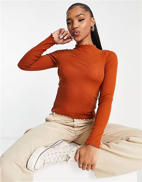 Monki Top Manches Longues à Bords Ondulés Rouille Asos