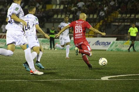 Santos Venció A Pérez Zeledón Y Dejó Atrás Una Racha De 8 Partidos Sin Ganar Sensación Deportiva