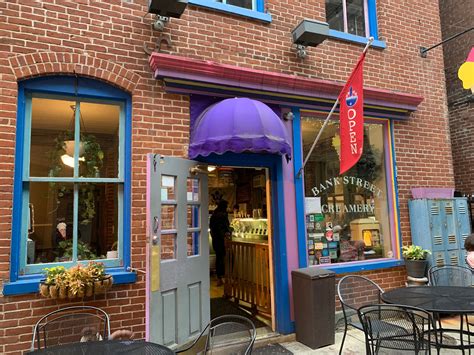 Easton's Bank Street - PA Discoveries
