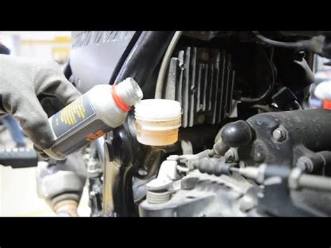 HOW TO Break Bleeding ROYAL ENFIELD HIMALAYAN SERVICE DEMO YouTube