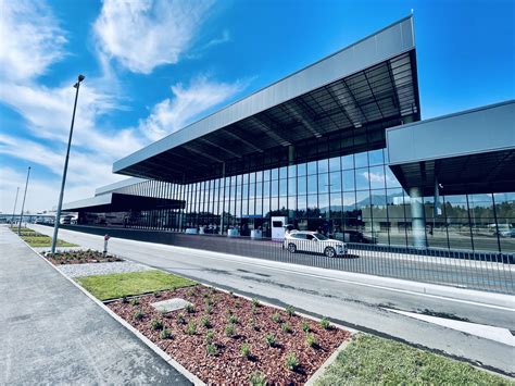 Fraport Weiht Neues Passagierterminal Am Flughafen Ljubljana Ein