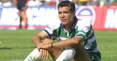 Who are the 10 best Mexican soccer players of all time? - SportsBrief.com