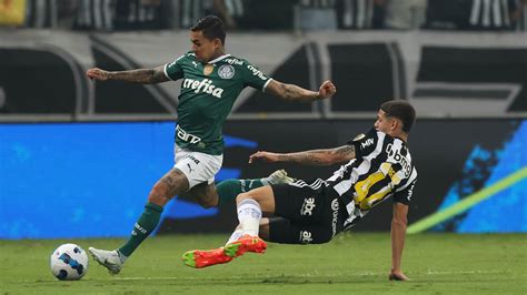 Atacante Do Palmeiras Elogia Entrega Do Time Diante O Atl Tico Mg