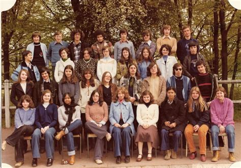 Photo De Classe 2 Ab2 De 1976 Lycée Jean Baptiste Corot Le Château