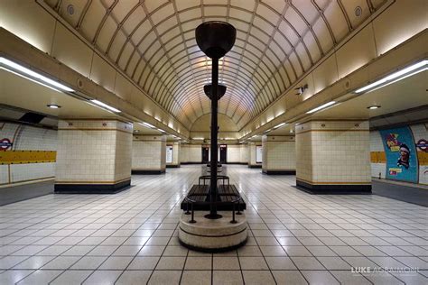 Gants Hill Station - London Photography - Tube Mapper