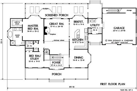 Basement Layout Basement Floor Plans With Stairs In Middle Most