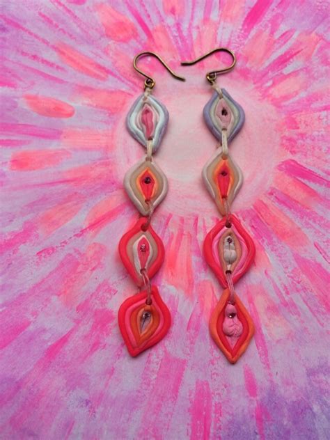 Long Pussy Earrings Pussy Earrings Vulva Earrings Vagina Etsy De